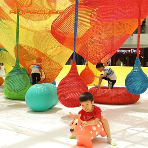 โครงสร้างโครงถักโพลีเอสเตอร์ความทนทานสูง Ropecube ตาข่ายรังผึ้งหลากสีสันแบบเคลื่อนย้ายได้ ศูนย์รวมความบันเทิงสำหรับครอบครัว อุปกรณ์เล่นในร่ม - Product Image 4