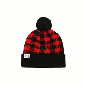 Gorro de Punto Cálido para Protección Invernal, 100% Acrílico, Gorro con Pompón para Niños, Gorro de Punto con Parche Tejido a Cuadros Negros y Rojos - Product Image 3