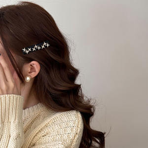 Pinza para el pelo BB con diseño de estrella francesa, con diamantes de imitación, aleación y tela, 7 cm, para fiestas y uso diario, accesorios para el cabello para mujer - Product Image 2