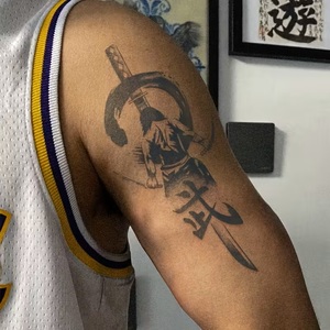 Autocollants <span class=keywords><strong>de</strong></span> <span class=keywords><strong>tatouage</strong></span> semi-permanents Courage Warrior, imperméables, longue durée, couleurs <span class=keywords><strong>de</strong></span> <span class=keywords><strong>tatouage</strong></span> réalistes pour les <span class=keywords><strong>bras</strong></span> des hommes et des femmes - Product Image 3