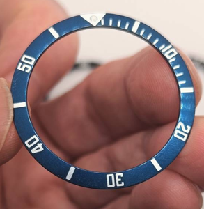 Bisel de Reloj de Aluminio Anodizado Personalizado con Numeración Brillante Grabada con Láser - Product Image 2