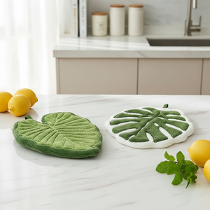 Paño de Cocina Bordado con Dibujos Animados, Diseño con Asa para Colgar, Hecho de Microfibra de Coral, Antimicrobiano y Ecológico - Product Image 2