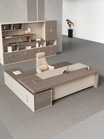 Nouveau bureau de direction moderne en forme de L avec protection anti-poussière pour salle de réunion d'entreprise