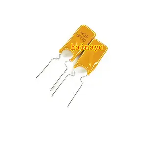 Fusible de autorecuperación 30V 1.1A PTC UF110 chip de componente electrónico IC con entrega rápida RUEF110
