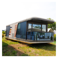 Maisons conteneurs en forme de capsule spatiale personnalisées en gros, maisons mobiles de luxe imperméables, hôtel-resort