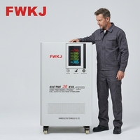 Régulateur de tension triphasé 30 KVA entièrement automatique avec technologie SVC à enroulement en cuivre, contrôle par servomoteur, écran LCD, 50 Hz
