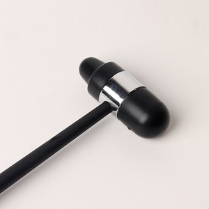 Meilleur marteau de percussion médical en métal noir et silicone pour l'examen des réflexes nerveux et le massage BCKZ03 - Product Image 2