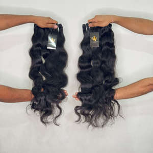 Extensions de cheveux naturels ondulés bruts, alignés aux cuticules, non traités, en provenance d'Inde, pour fournisseurs - Product Image 2