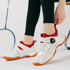 <span class=keywords><strong>Scarpe</strong></span> <span class=keywords><strong>da</strong></span> Tennis professionali <span class=keywords><strong>da</strong></span> uomo <span class=keywords><strong>scarpe</strong></span> <span class=keywords><strong>da</strong></span> ginnastica gialle antiscivolo <span class=keywords><strong>da</strong></span> esterno Unisex <span class=keywords><strong>scarpe</strong></span> <span class=keywords><strong>da</strong></span> pallavolo <span class=keywords><strong>da</strong></span> Badminton sportive leggere <span class=keywords><strong>da</strong></span> Golf - Product Image 6