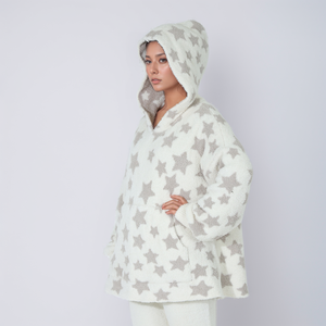 Pigiama Morbido Personalizzato a Maniche Lunghe con Motivo a Stelle Bianche e Cappello per Donne, Vendita all'Ingrosso - Product Image 2