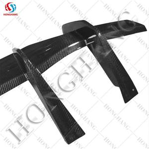 Lèvre de diffuseur arrière en fibre de carbone pour <span class=keywords><strong>Chevrolet</strong></span> <span class=keywords><strong>Corvette</strong></span> <span class=keywords><strong>C8</strong></span> 2 portes Targa Top Coupé 2020 2021 <span class=keywords><strong>2022</strong></span> - Product Image 4