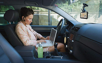 5 pouces écran tactile voiture GPS Navigation 256 mo + 8 go WinCE 6.0 gratuit IGO carte aide inverse stéréo Radio pare-brise tableau de bord Corolla