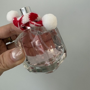 Professional <b>Perfume</b> Supplier Fruity Floral 30ml Branded <b>Perfume</b> Fragrance Pheromone <b>Perfume</b> Body Spray Womens <b>Perfume</b> - Product Image 4