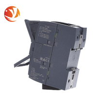 Yepyeni Orijinal SIEMENS 6ES7 234-4HE32-0XB0 6ES7234-4HE32-0XB0 Analog Giriş/Çıkış Modülü PLC Programlama Kontrolörü