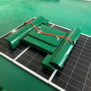 Robot de <span class=keywords><strong>nettoyage</strong></span> solaire Hongrun pour panneaux photovoltaïques, télécommande, machine de <span class=keywords><strong>nettoyage</strong></span> de panneaux photovoltaïques - Product Image 5