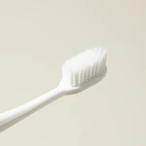 Escova de dentes infantil de cerdas macias em forma de cenoura personalizada fofa de desenho animado de alta qualidade