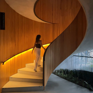 Luxueuse élégance : <span class=keywords><strong>Escalier</strong></span> hélicoïdal sur mesure - Redéfinissant l'avenir de la grandeur résidentielle - Product Image 1
