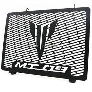 MT-09 MT09 <span class=keywords><strong>Moto</strong></span> modifié <span class=keywords><strong>réservoir</strong></span> d'eau réseau radiateur <span class=keywords><strong>de</strong></span> refroidissement à eau <span class=keywords><strong>protection</strong></span> - Product Image 4