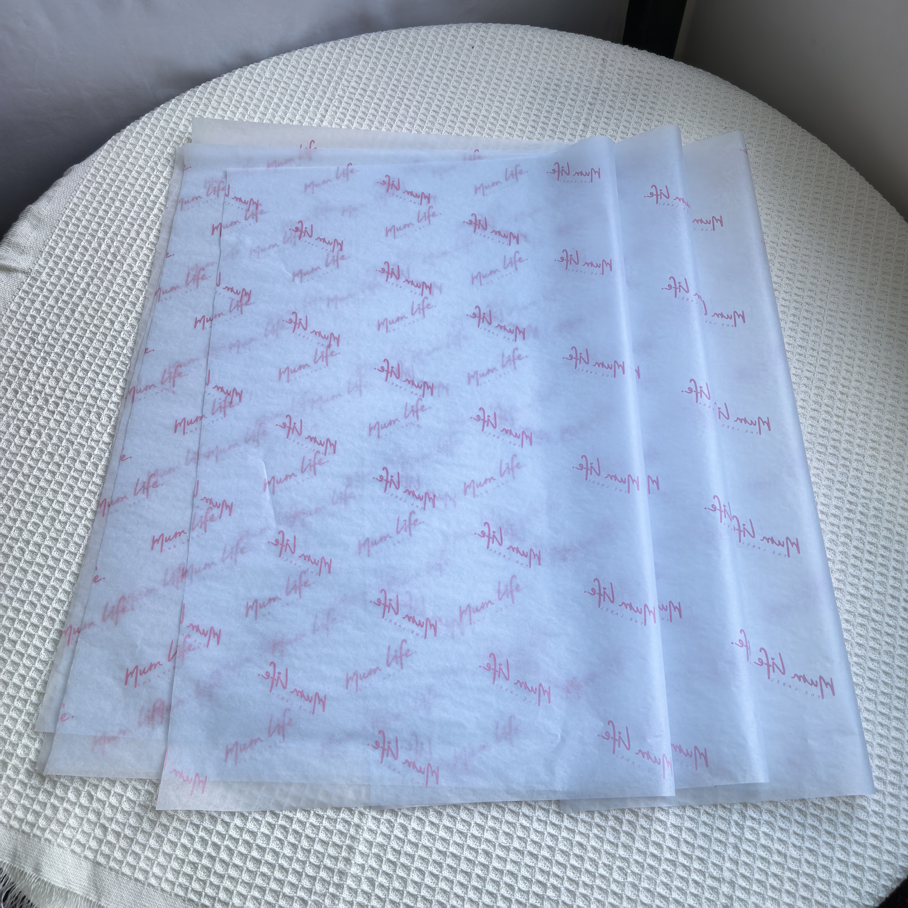Factory Direct Wholesale Custom Printed Recyclable Thin Specialty Paper Packaging for Clothing with Custom Brand
