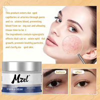 Crème Vitamine K-Formule de guérison des ecchymoses avec Arnica. Hydratant pour les taches foncées pour réparer les cernes sous les yeux et les poches.