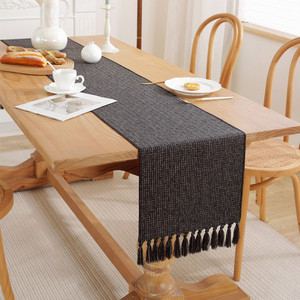 Camino <span class=keywords><strong>de</strong></span> <span class=keywords><strong>Mesa</strong></span> <span class=keywords><strong>de</strong></span> Lujo Hecho a Mano al por Mayor, <span class=keywords><strong>de</strong></span> Lino <span class=keywords><strong>de</strong></span> <span class=keywords><strong>Arpillera</strong></span> Tejido Jacquard, Resistente al Aceite, con Borlas - Product Image 1