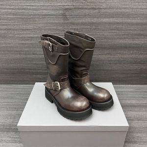 Botas de Cuero de Alta Calidad para Mujer, Diseño de Lujo 2026, Estilo Cálido y Moderno - Product Image 2