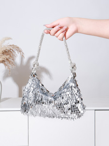 Bolso de Noche Premium de Última Tendencia 2026 con Lentejuelas Brillantes y Pedrería, Estilo Media Luna, para Festival de Música, con Asa para Llevar al Hombro o Bajo el Brazo - Product Image 3