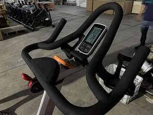 Vélo de spinning magnétique professionnel avec <span class=keywords><strong>compteur</strong></span> LCD, vélo d'exercice silencieux pour la maison, équipement de fitness pour entraînement <span class=keywords><strong>cardio</strong></span> - Product Image 6