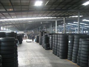 <span class=keywords><strong>Pneu</strong></span> radial haute performance 205/<span class=keywords><strong>65</strong></span> <span class=keywords><strong>R16</strong></span> <span class=keywords><strong>Pneu</strong></span> de voiture fabriqué en caoutchouc durable 165/65R13 - Product Image 5