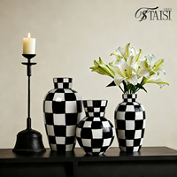 Vase en céramique à carreaux noirs et blancs, pots à gingembre peints à la main, décoration d'intérieur, centre de table moderne, vase pour fleurs