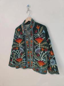 Chaqueta Bomber Clásica de Terciopelo Verde Oscuro, Reversible, Transpirable y Ecológica, con Bordado Floral, Lista para el Invierno - Product Image 2