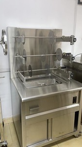 Machine à rôtir le poulet au <span class=keywords><strong>charbon</strong></span> de bois de grande capacité pour restaurant commercial - Product Image 2