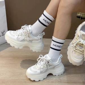 รองเท้าลำลองกีฬาอเนกประสงค์พื้นกลางเบาะอากาศหนาพื้นรองเท้าระบายอากาศบนผ้าใบฤดูร้อนรองรับแรงกระแทกเพิ่มความสูงดีไซน์ - Product Image 5