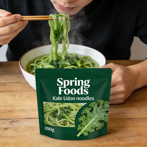 Fideos <span class=keywords><strong>Udon</strong></span> de Trigo Duro Veganos Naturales Bajos en Sodio con Kale, Cocidos en Bolsa, Pasta Asiática Lista en 1 Minuto - Product Image 2