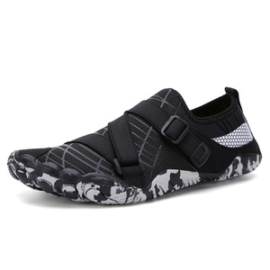 Zapatos para caminar unisex de dos tonos de color, sandalias con diseño de rejilla, correa de ajuste fácil, zapatos casuales, ideales para deportes acuáticos y - Product Image 5