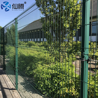 Clôture en treillis soudé 3D, panneaux de clôture de sécurité enduits pour jardin, ferme, autoroute, école, périmètre d'usine, taille personnalisée, vente en gros