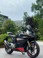 Moto de course sur circuit d'occasion CFMOTO 450SR 450cc Twin Full Fairing Sportbike Noir Rouge