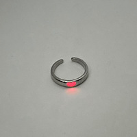 Bague Lumineuse Cœur Bleu Rose pour Femme, Bague Fluorescente qui Brille dans le Noir, Bague Ajustable pour Couple