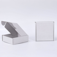 Liancheng 36.5*28*7.5cm Mid Size Shipping Cake Box Kraft Paper with Paper Boards Embossing Customized Art Paper Packaging Box