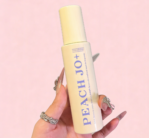 PEACH JO+ Eau de Toilette en Vaporisateur à la Pêche - Sans Alcool, Style Français, Désodorisant et Parfum Longue Durée pour Vêtements - Product Image 5