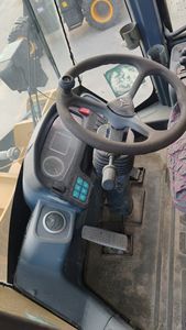 Chargeur frontal Sany 956H d'occasion de 5 tonnes, chargeur sur pneus Sany SY956H d'occasion de 5 tonnes - Product Image 4