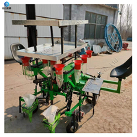 Transplanteuse de semis à 4 rangs Tracteur planteuse de tomates et de poivrons à l'arrière