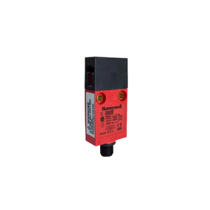Interrupteur de sécurité à clé série GKM, compact, à commande par clé, avec capacité de raccordement en série, options câblées ou par connecteur - Product Image 2