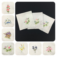 Mouchoirs en tissu doux de qualité supérieure, petits, 28 cm, brodés de fleurs avec dentelle, pour essuyer les mains, vente en gros