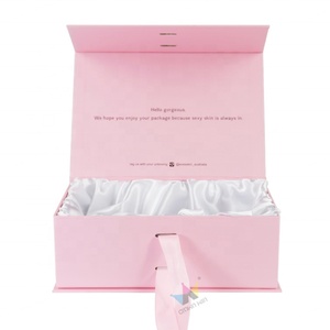 Caja de Regalo Magnética de Cartón de Lujo con Logotipo Personalizado en Oro Rosa para Damas de Honor, con Cinta - Product Image 5