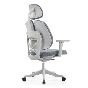 Sedia da Ufficio Moderna con Poggiatesta 2D Regolabile, Braccioli 3D, Superficie in PU, Telaio Autobloccante a Tre Posizioni - Product Image 1