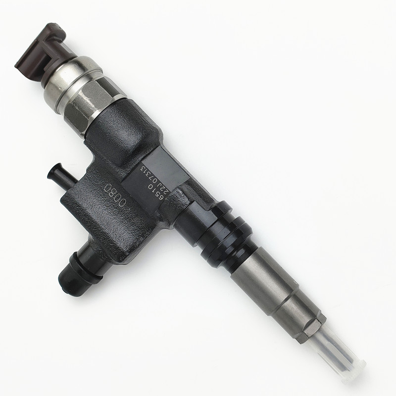Common Rail Injetor 095000-6520 095000-6510 Diesel Engine Fuel Injector Assemblies 23670-E0090 23670-E0080