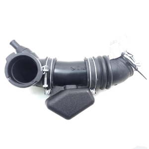 Golden ผู้ผลิตยางหลอดอะไหล่รถยนต์ระบบน้ําหล่อเย็นท่อดูดอากาศ 1505A235 สําหรับ 4A90 4A91 Mitsubishi <span class=keywords><strong>COLT</strong></span> 6 - Product Image 2