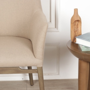 Silla de Salón Moderna Ardena con Máxima Comodidad, Fabricada con Madera Sólida de Indonesia, Personalizable en Color y Tamaño - Product Image 3