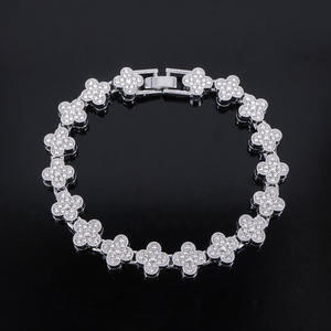 שרשרת תלתן עם מכירות אירופאית אמריקאית שרשרת תלתן יהלום מלא זירקון תכשיטים סגסוגת קטנה לגברים נשים היפ-הופ - Product Image 3